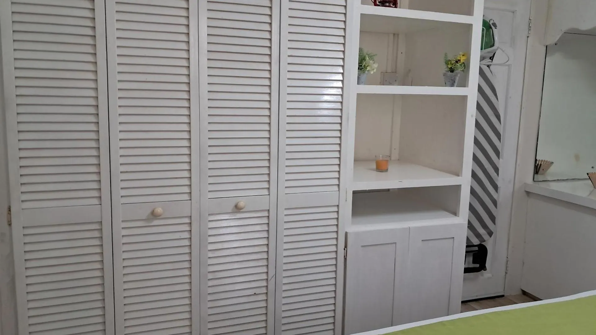 Michand Guest Apartments- Cozy One Or Two Bedroom- 5 Walk Minutes From Airport 10 Mins Drive To Oistins Or Beach Κράιστ Τσερτς Διαμέρισμα