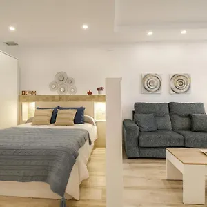 https://apartamento-garca-carrera.es-andalucia.com